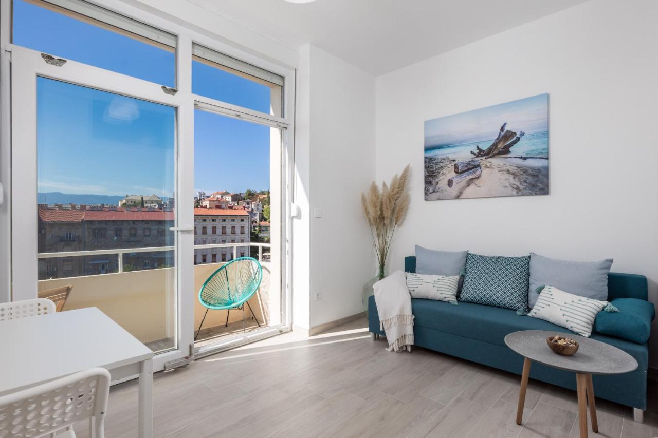 Balcony Apartment Pampas غييكا المظهر الخارجي الصورة