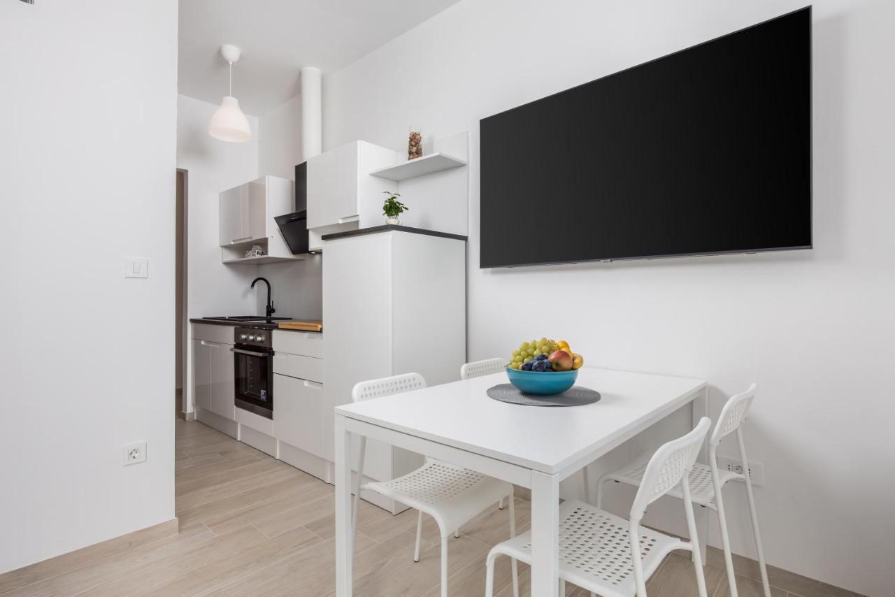 Balcony Apartment Pampas غييكا المظهر الخارجي الصورة