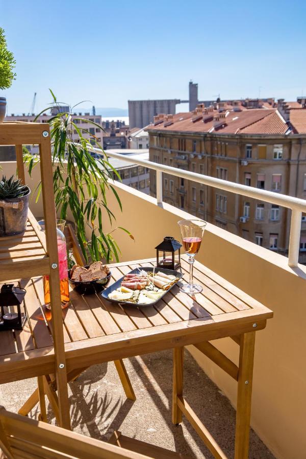 Balcony Apartment Pampas غييكا المظهر الخارجي الصورة