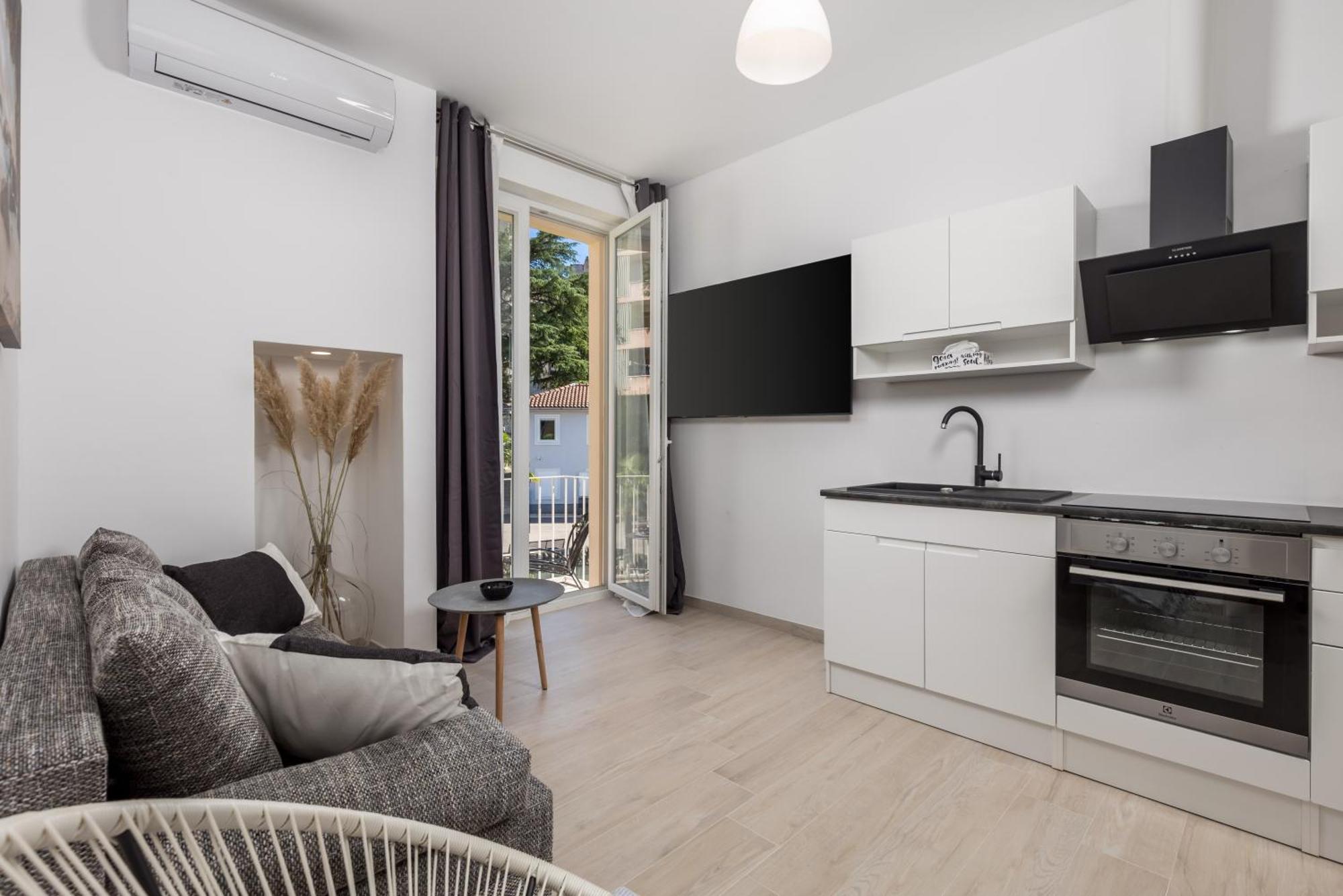 Balcony Apartment Pampas غييكا المظهر الخارجي الصورة